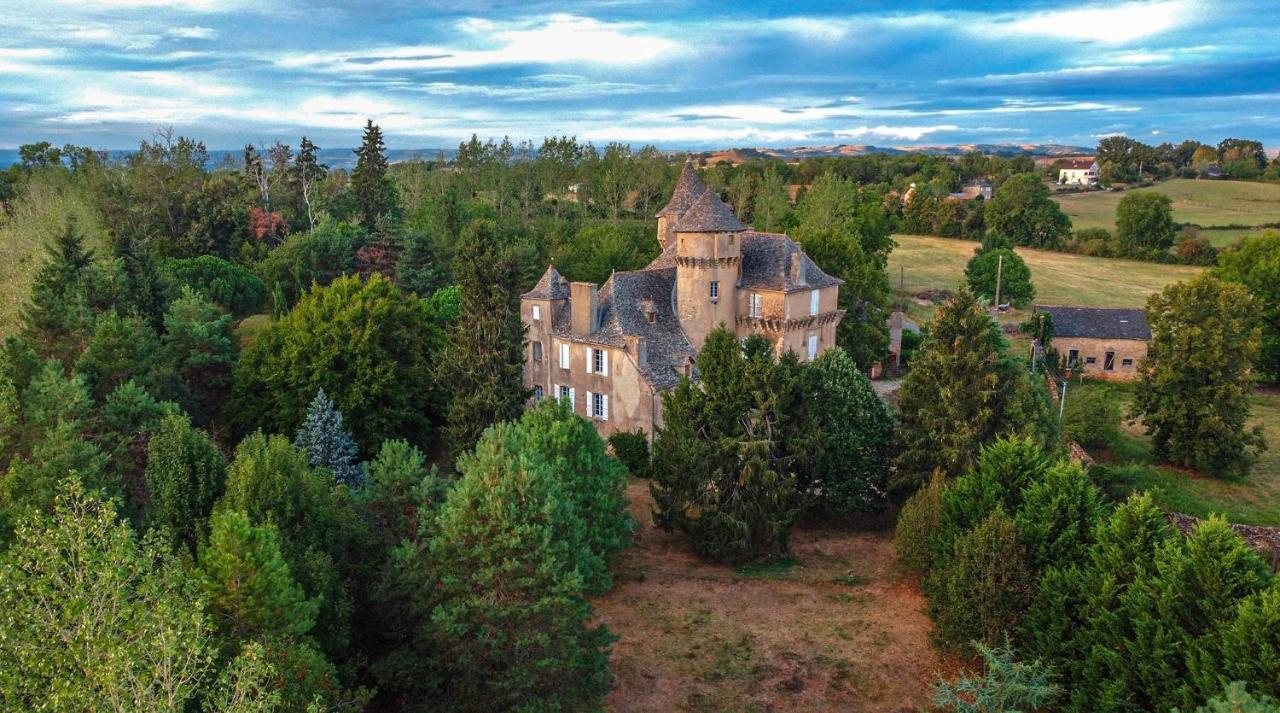 Chateau Garinie 15Th Century Medieval Castle In The South Of France Lugan  Exterior foto